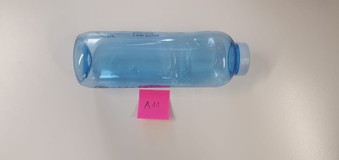 A11_Hellblaue Trinkflasche