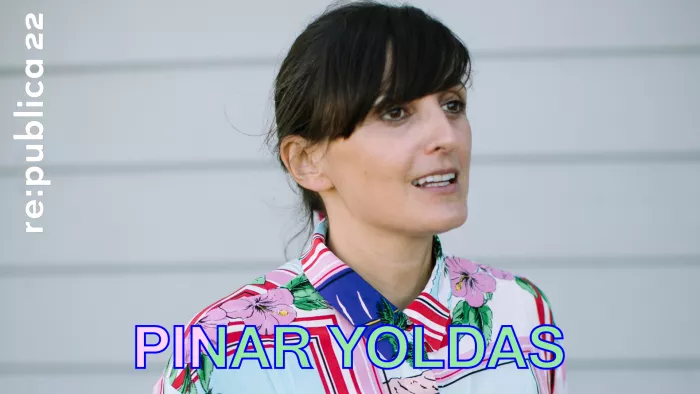 Porträtfoto von #rp22-Sprecherin Pinar Yoldas