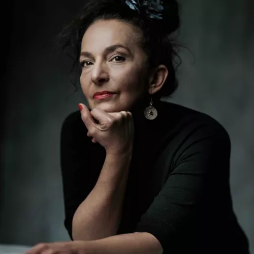 Portrait von Güner Balci