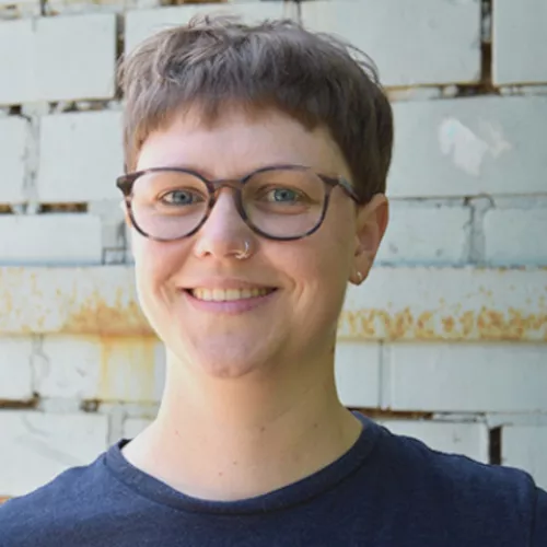 Portraitfoto von Mo