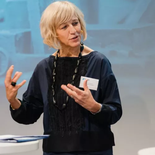 Renate Nikolay, stellvertretende Generaldirektorin