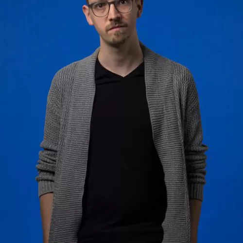 Portrait Image of Chris Elvis Leisi